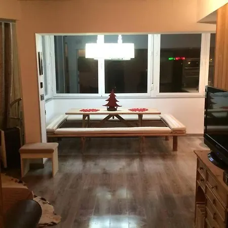 Apartment 3 Bdrm Penthouse In - 10 Pax